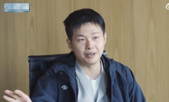 非洲的电网是中国拉的，互联网基站是中国建的，手机也都是中国出的，可当他们打开手机