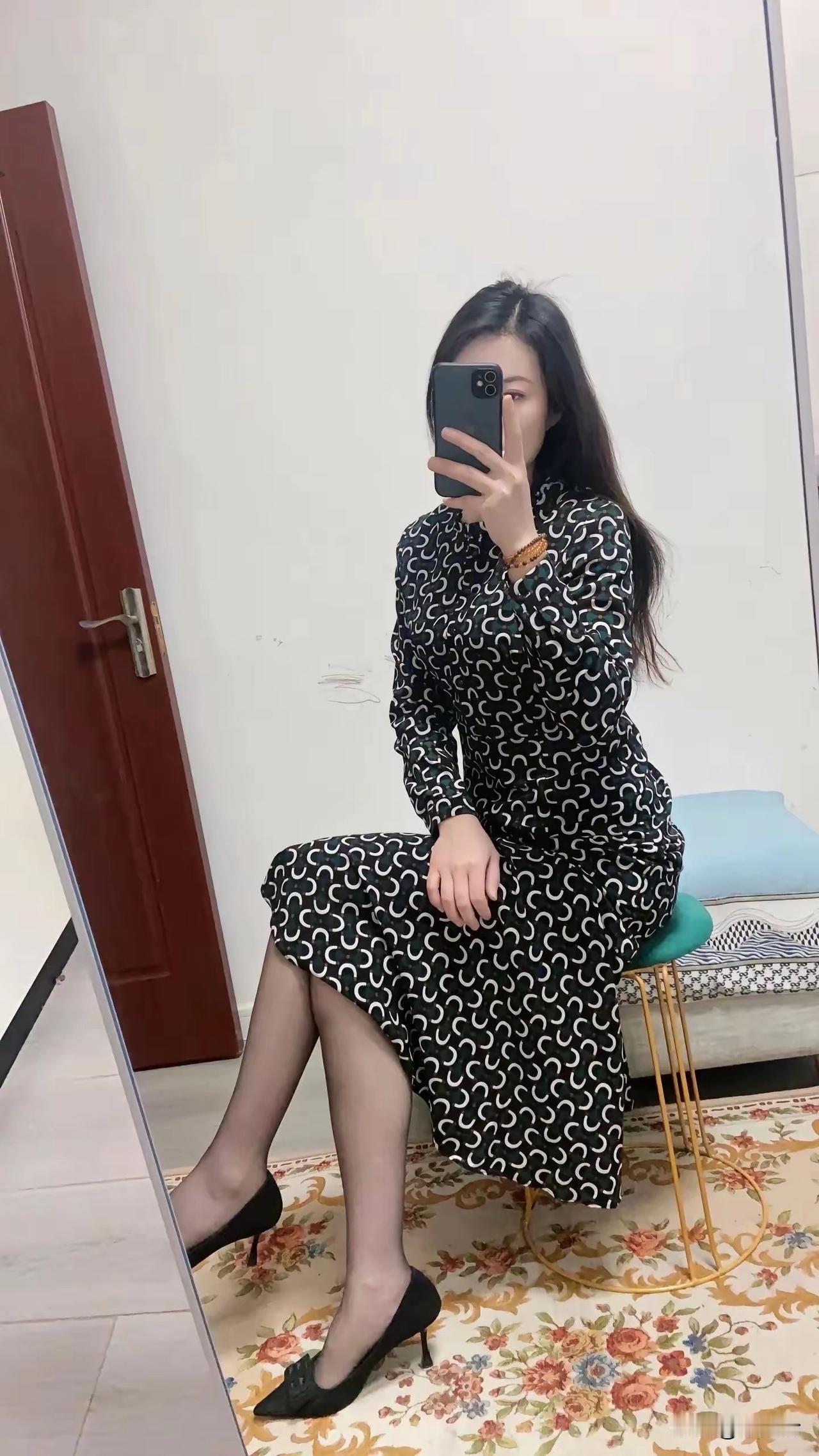 高颜值的鞋子这不错吧[奸笑]