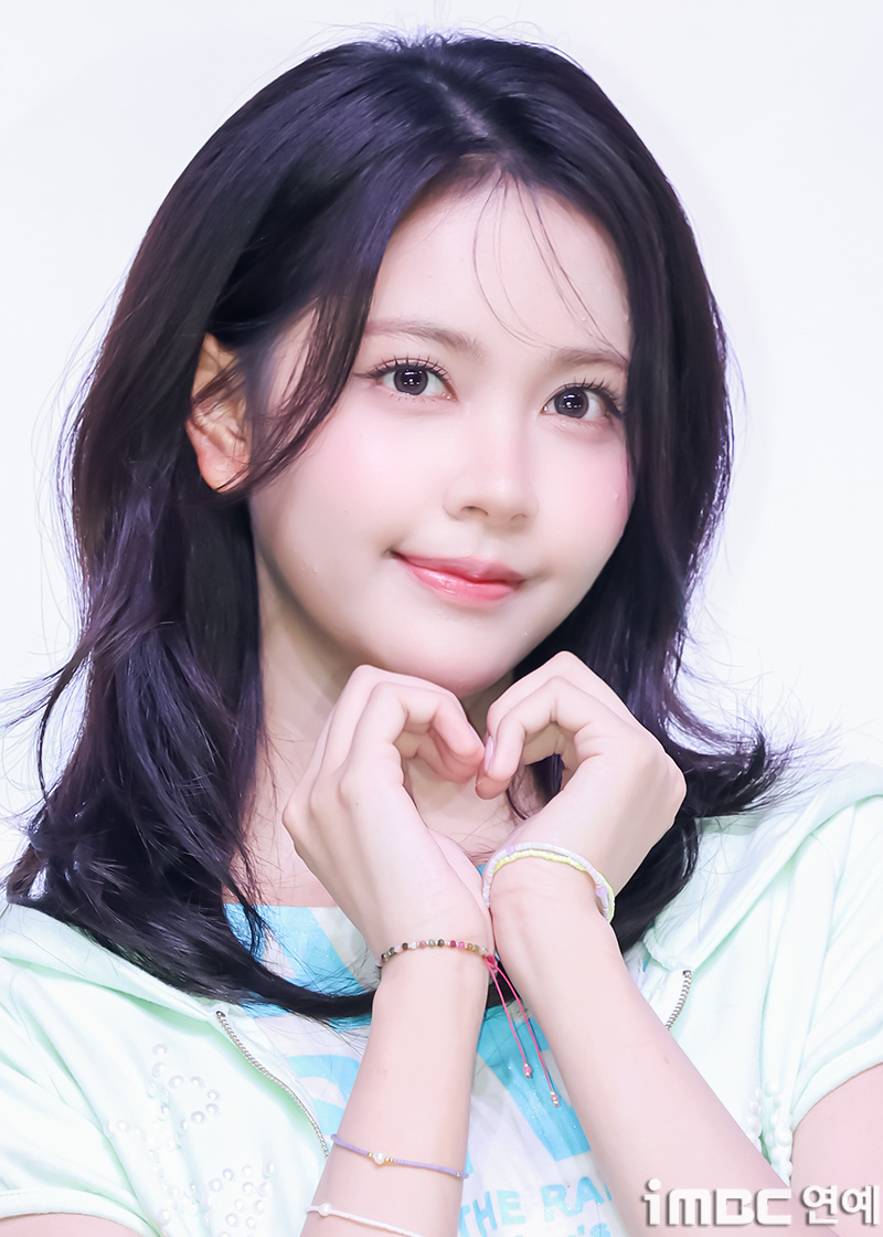 Hearts2Hearts回归记者会新闻图 你觉得谁的状态最好？🍋🍋🟩He