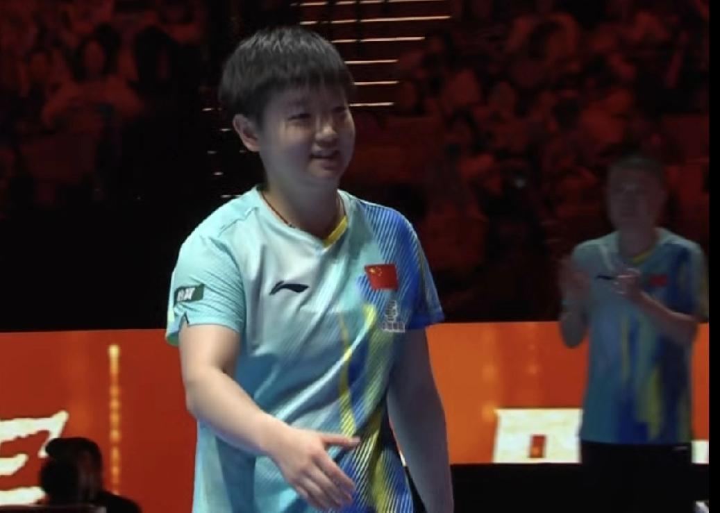 绝境翻盘！孙颖莎4-3险胜埃及黑马，决胜局救2赛点晋级四强！
 
2026年澳门