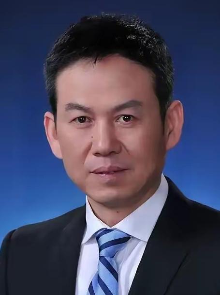 反腐重要消息！大名鼎鼎的王行环被查了，王行环的知名度非常高，曾经担任过武汉雷神山