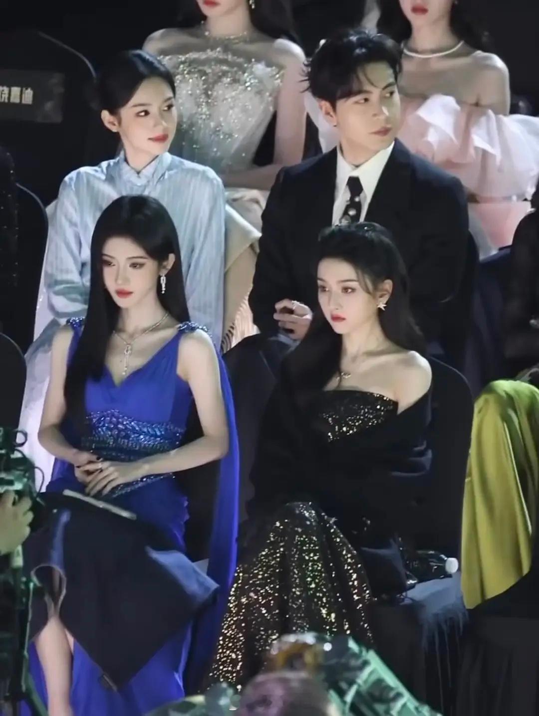 鞠婧祎 宋祖儿 周也同框 都是美女！！！ 