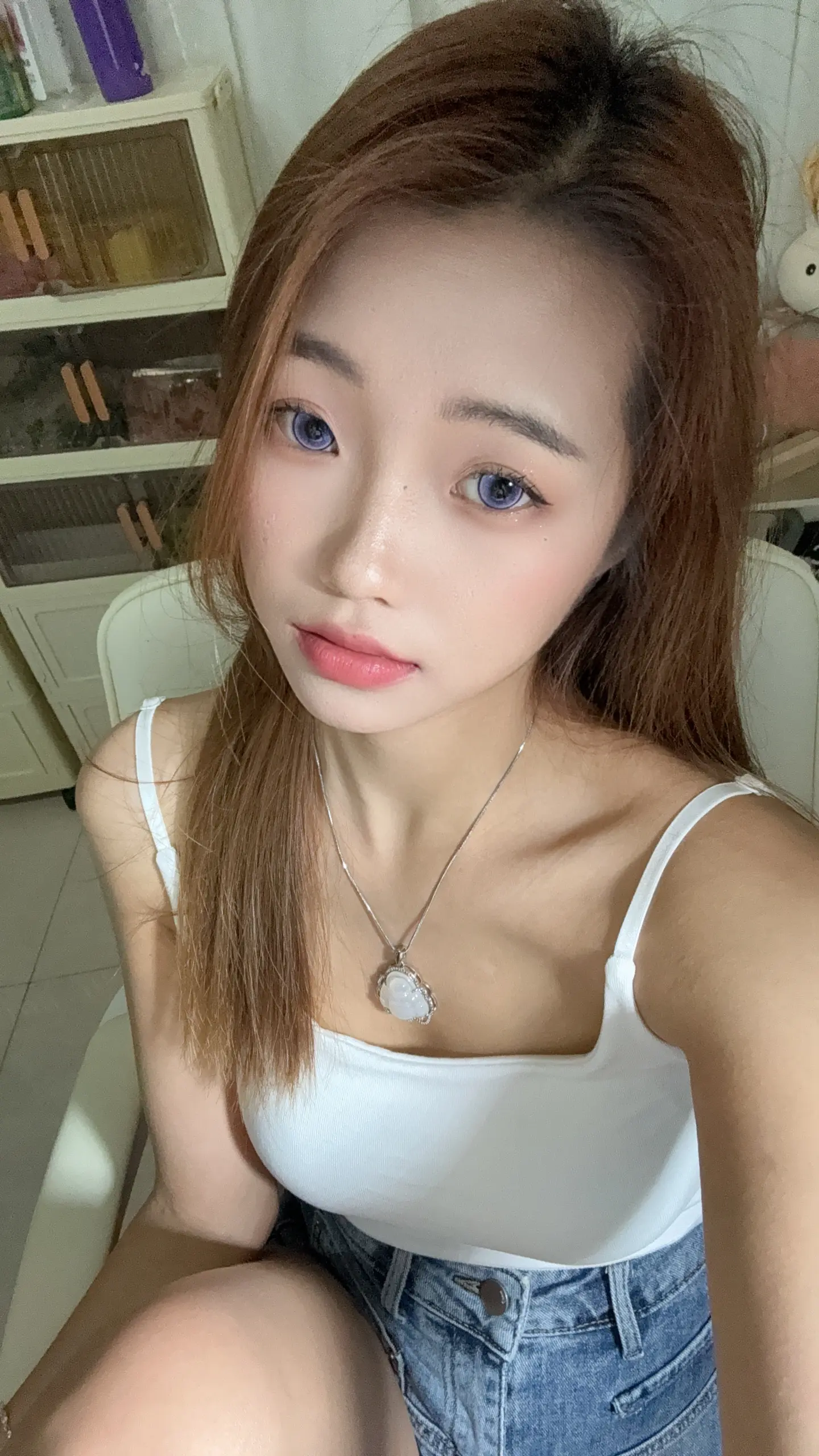 他总说离开我活不了，也不知道那小子现在坟埋在哪里