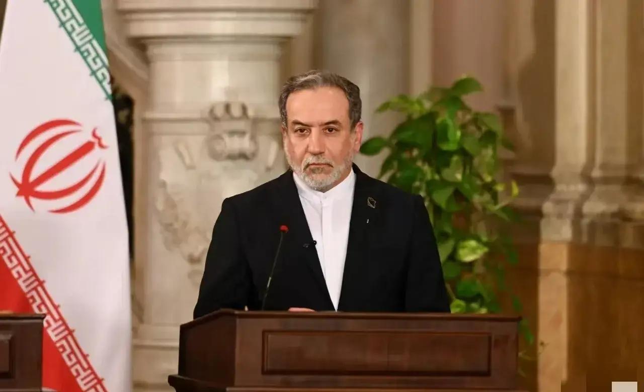 伊朗传来新消息！

 伊朗驻世界各国大使联合声明：

2026年3月7日，伊朗驻