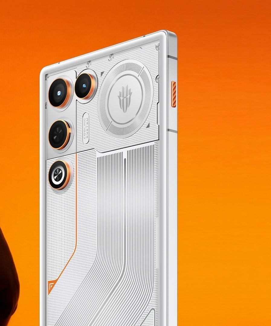 【红魔 11 Air 新机官宣贯彻“掉皮掉肉不掉帧”标准，将越级反杀天玑 950