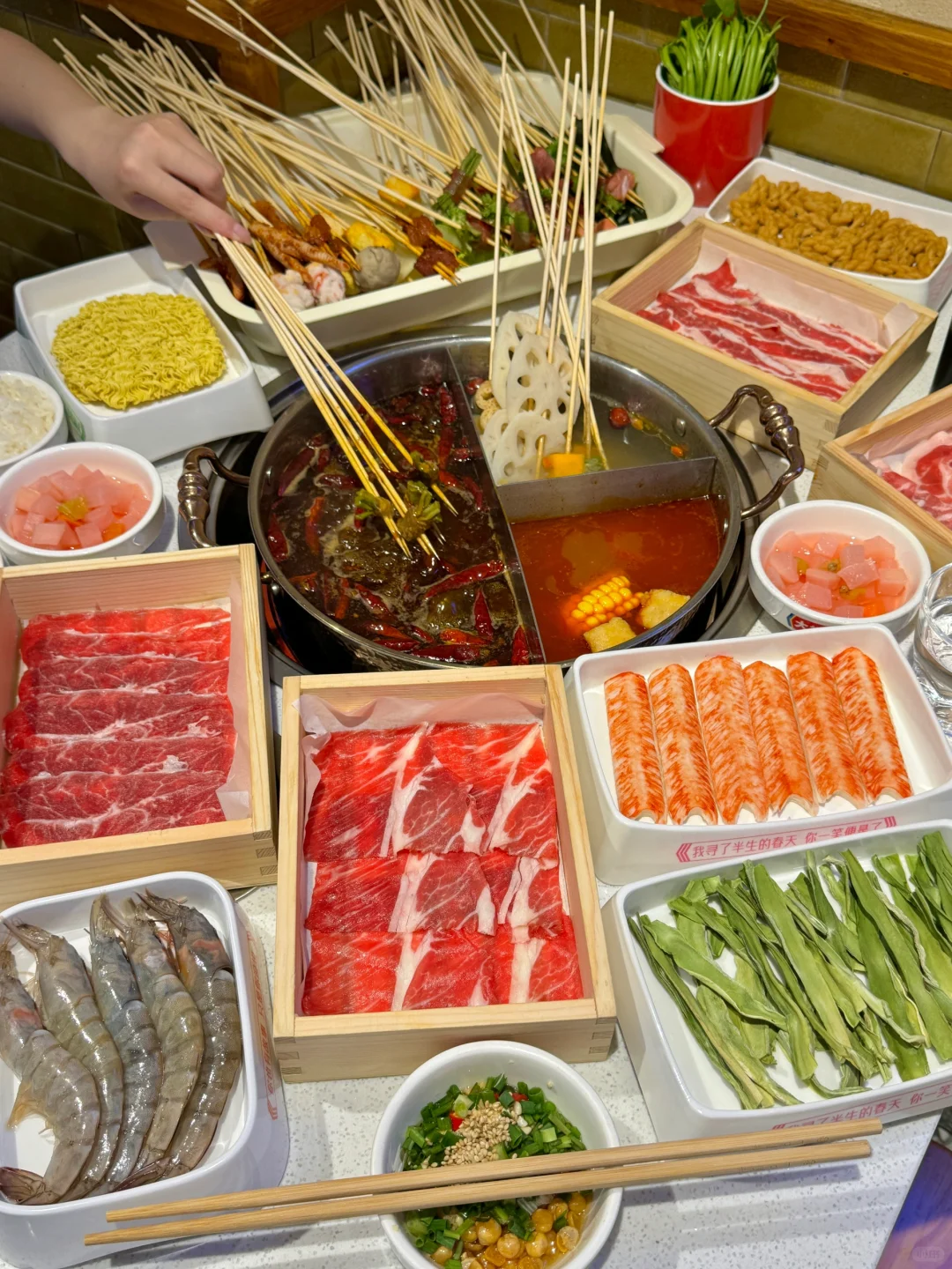 感谢何老师…这家穷鬼快乐屋真的好吃不踩雷！