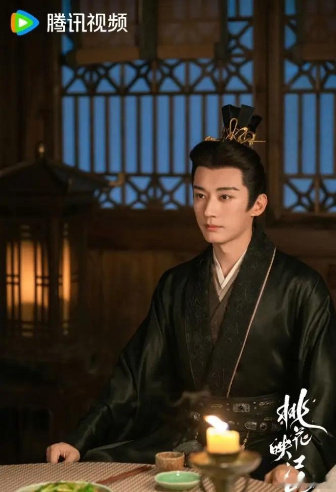 刘学义从去年和鞠婧祎的《花间令》，吴谨言的《春化焰》，唐嫣的《念无双》，胡意旋的