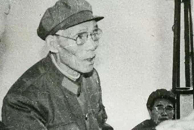 志愿军60军军长韦杰去世时回忆180师，并感慨一棍子打死他们真的很不公平吗？
1