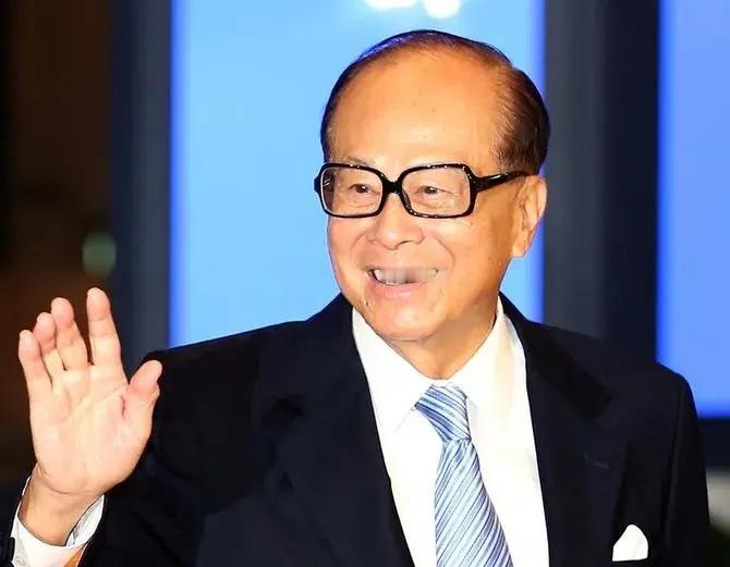 经济与市场领域 - 咱先说外资这块，我觉得2025年大量外资撤出中国这种情况不太
