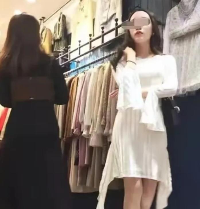 宁波一服装店女老板欠供货商6万货款，还不上，供货商上门说：陪一次，债免了。女老板
