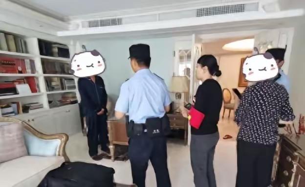 这个保姆立了大功！”2024年杭州，雇主遭电信诈骗，不听保姆阻拦执意要把950万