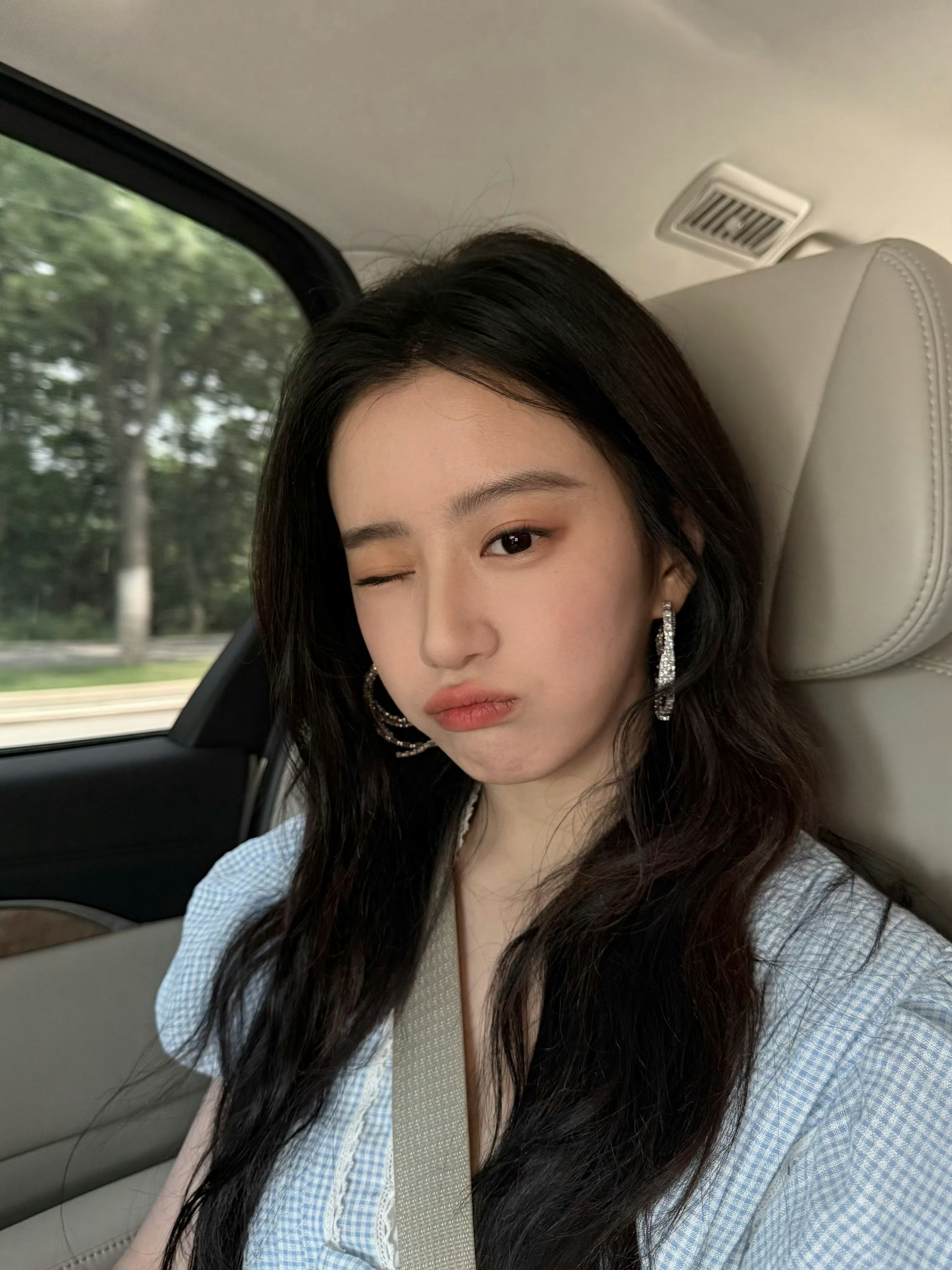 已被美晕 