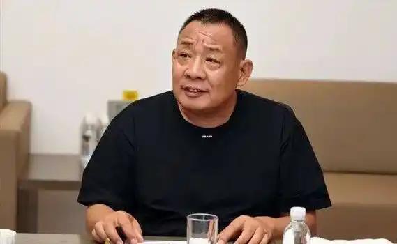 你如何看待胖东来资产转员工共有这个必须夸呀，作为普通的老百姓的我肯定是喜闻乐见的