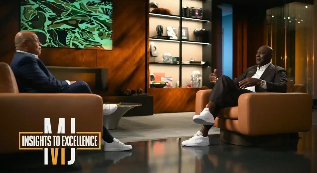 Mike Tirico透露，乔丹所谓的担任的NBC的特别撰稿人只是在赛季前接受了