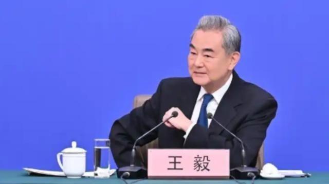 台湾不愿意“一国两制”，王毅外长曾对此回应，那就满足你们，从此以后台湾就只有一个