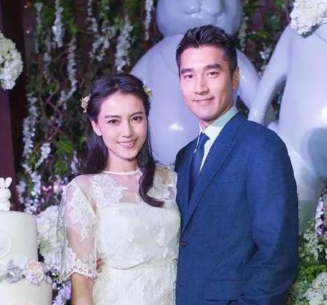 2011年，赵又廷和张钧甯同居3年，转身爱上高圆圆，多年后，赵爸爸爆出原因：“张