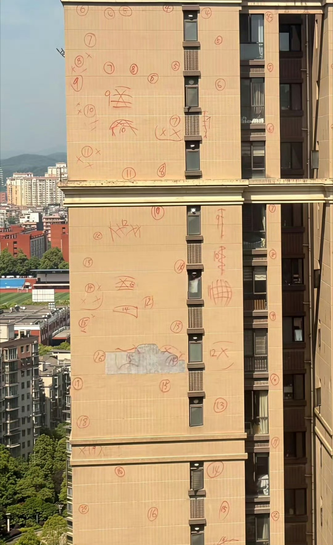 房子建好了 居然忘了擦 ​​​