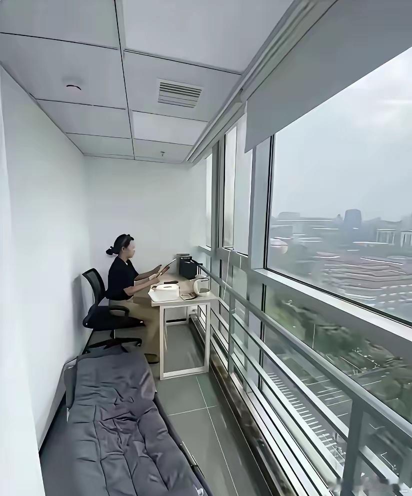 这种工作我感觉工资不重要，我能去干十年!