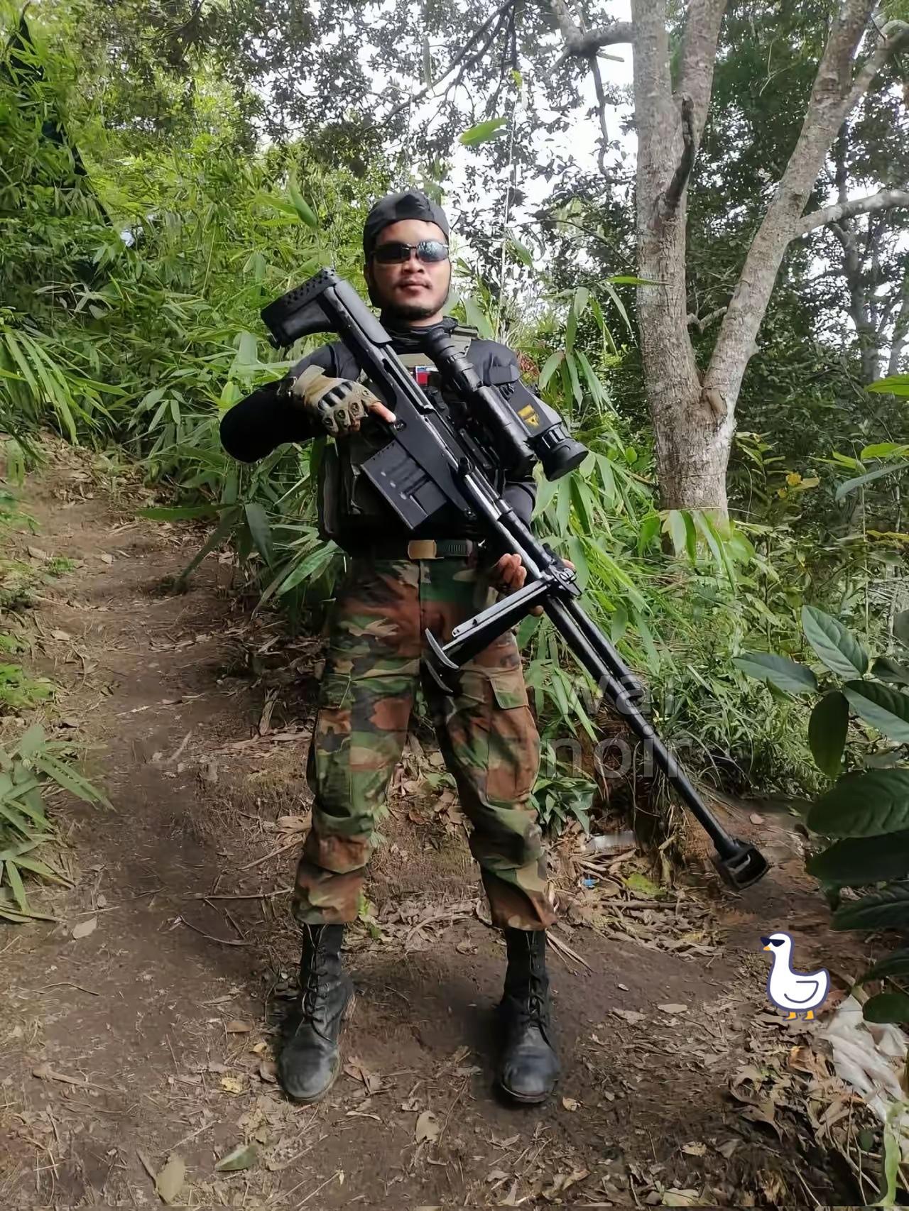 柬泰边境战场这波操作，把中国10式大狙的实力秀麻了！12月15日公开画面里，柬埔