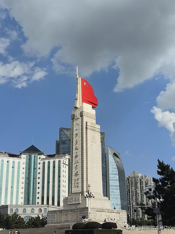 2027年可是中国历史上特别关键的一年。
这一年有四个重要的百年纪念，分别是建军