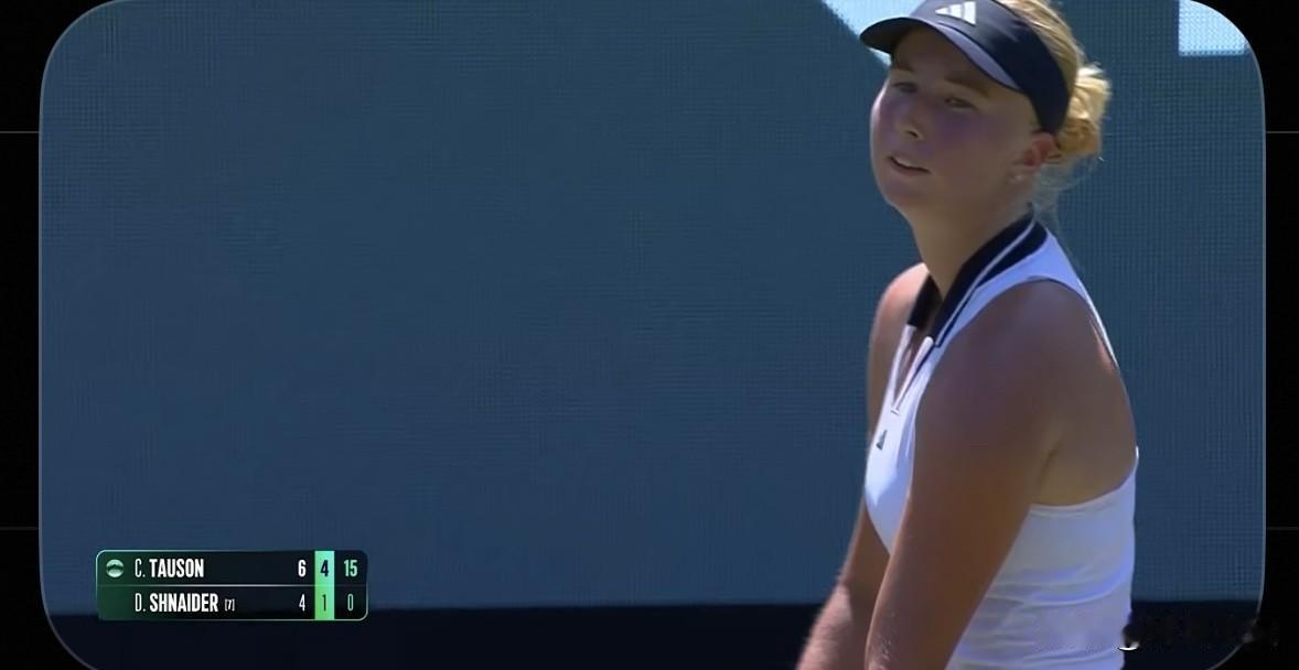 快讯，🇩🇰陶森2-0横扫🇷🇺施内德晋级女单16强🔥🔥

刚刚🔚的W