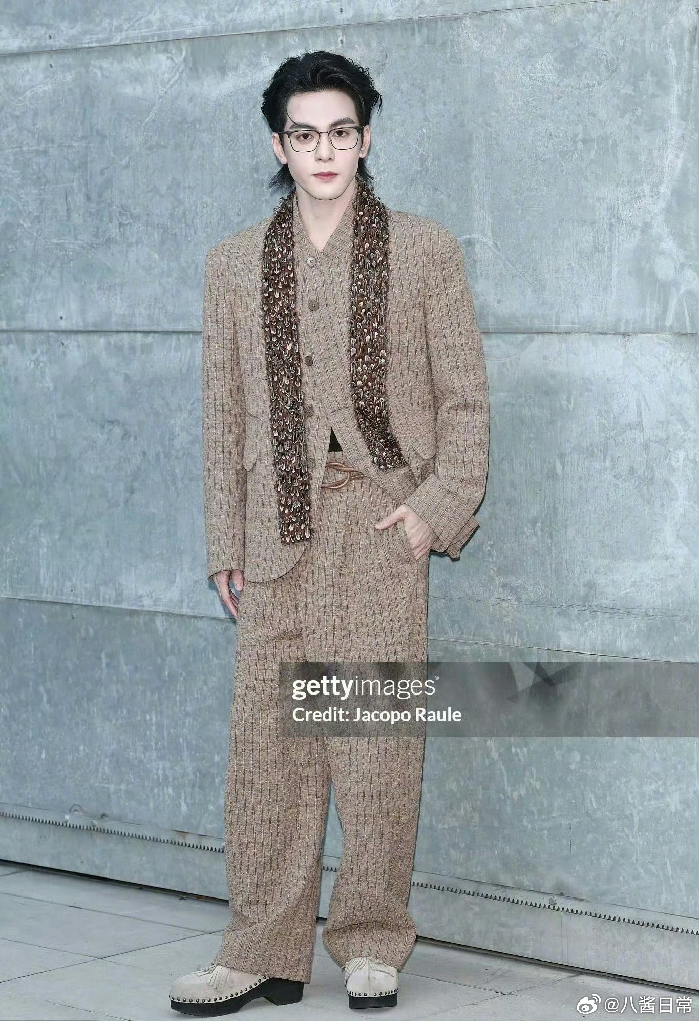 男明星时装周外网生图肖战、王一博、陈飞宇、王安宇、李昀锐、展轩、曾舜晞、张康乐、