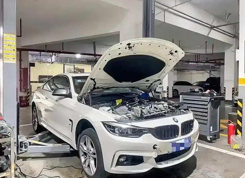 “胆子太大了！重庆，一男子买了一辆价值60万的进口540i宝马车，2个月后，他开