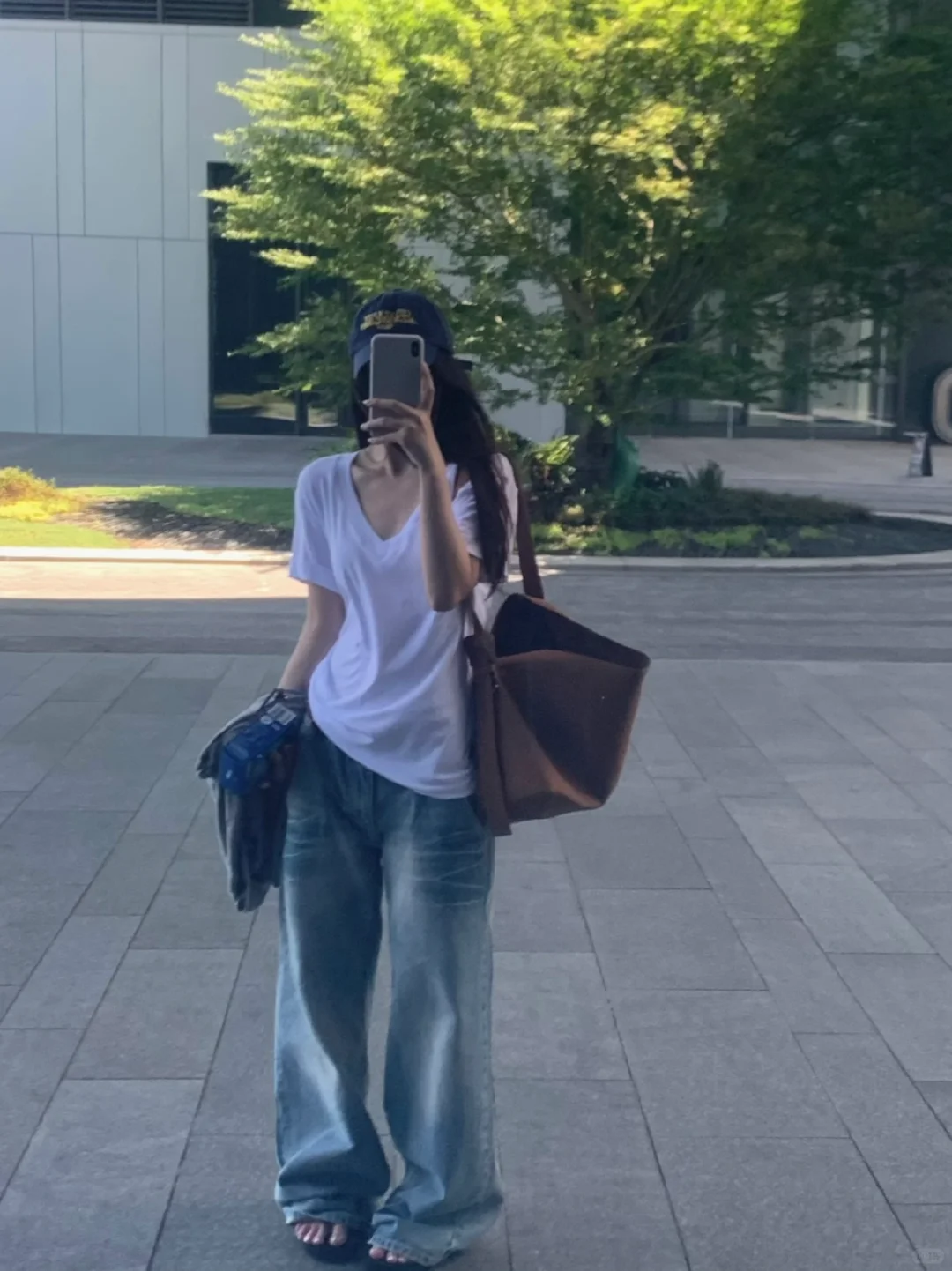 穿不腻的白T牛仔裤