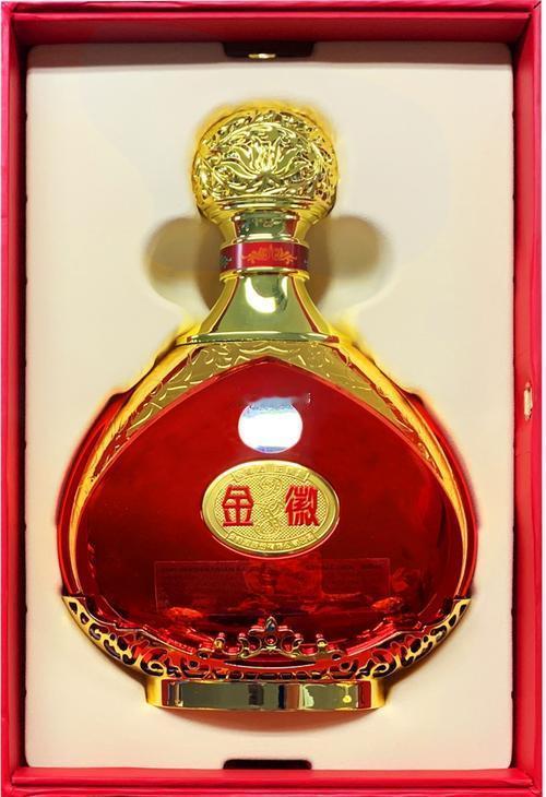 金徽酒核心维度全景分析一、公司历史发展金徽酒酿酒渊源可追溯至西汉，徽县西汉瓦罐蒸