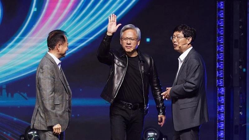 H20终于被查，黄仁勋的产品在东大的销售额将要归零。  
 
英伟达的H20芯片