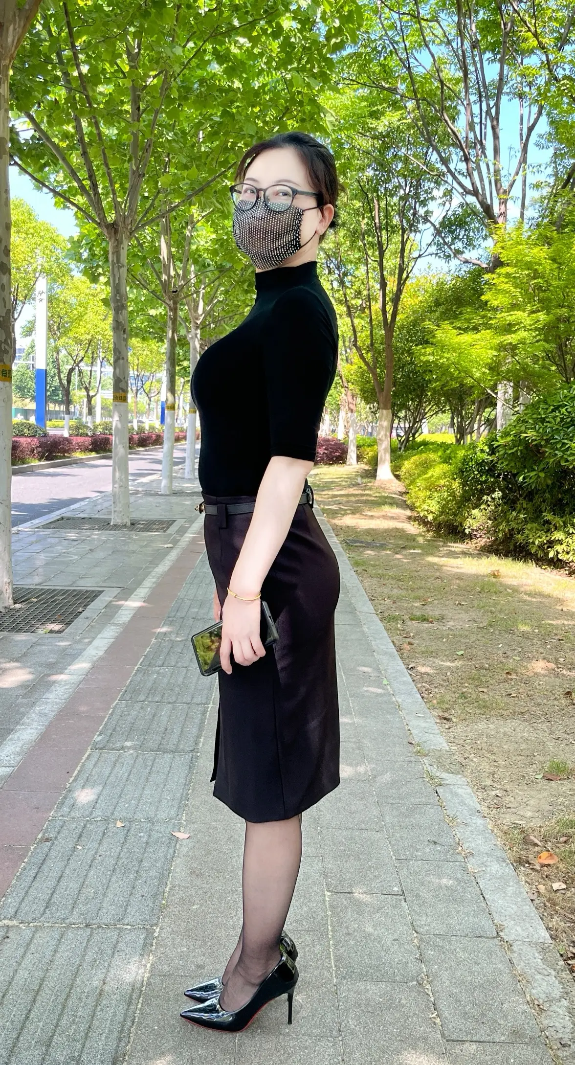 连方丈都背叛了佛祖而你却始终无法释怀！