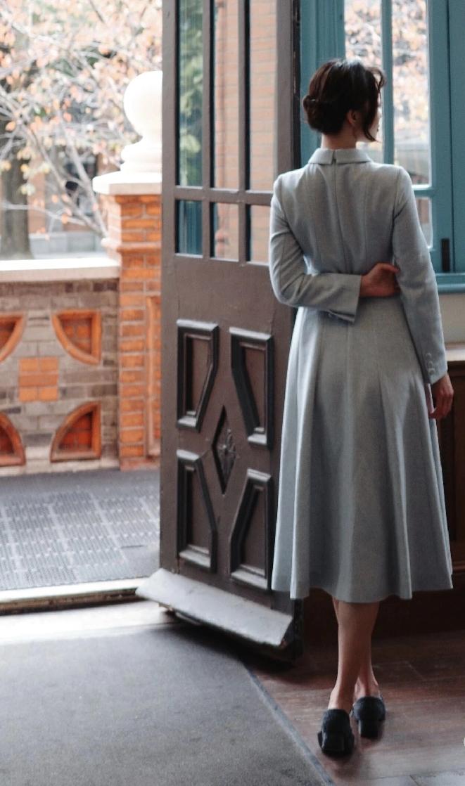 端庄大气优雅的穿搭风格