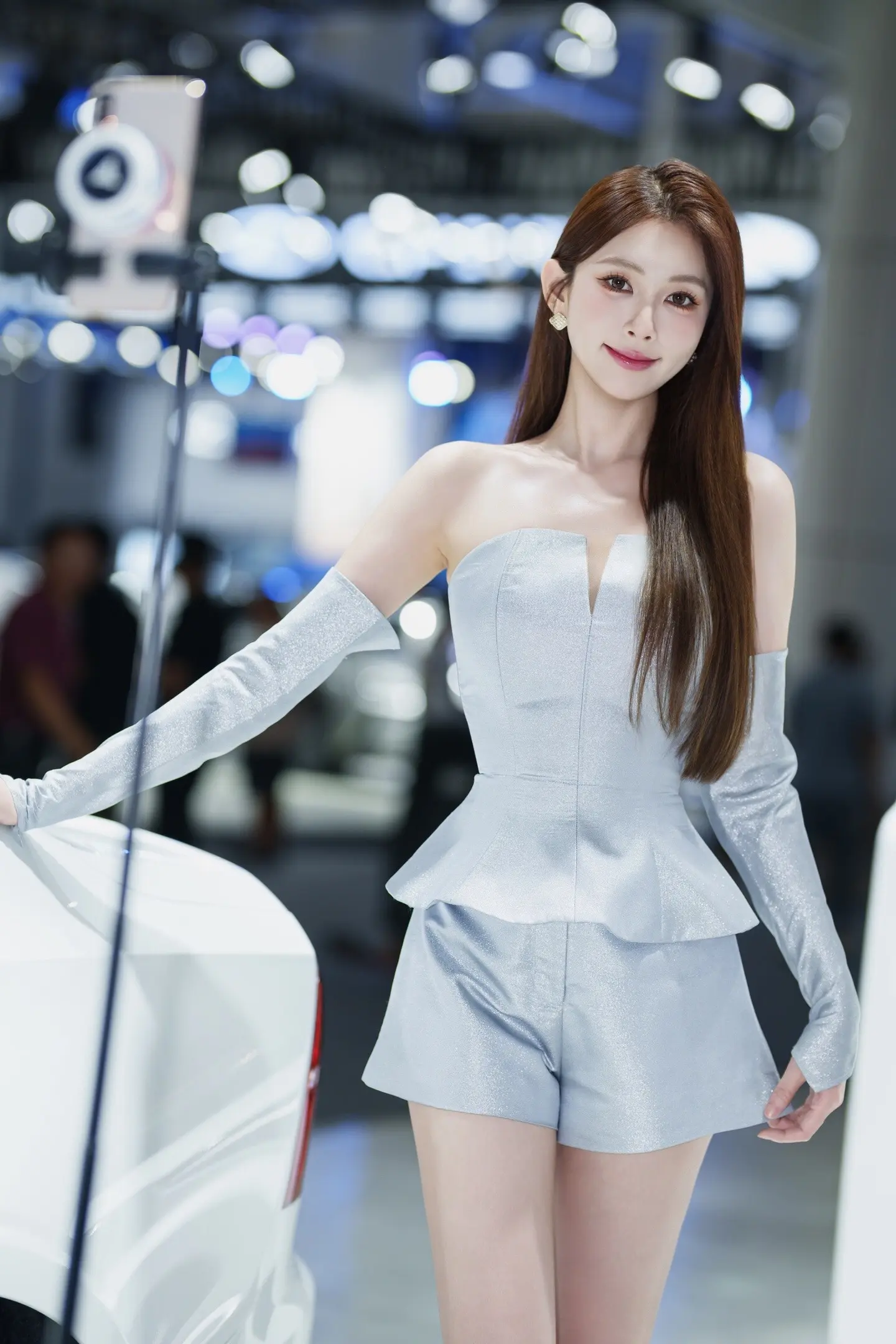拼命的刷存在 都是为了爱。2025沃尔沃大连车展 模特之家