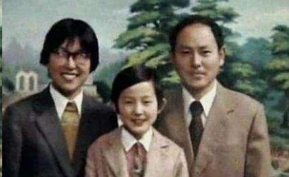 上海底层男人丁尚彪，为赚钱在日本当15年黑户，将女儿培养成了美国妇产科医生，因为