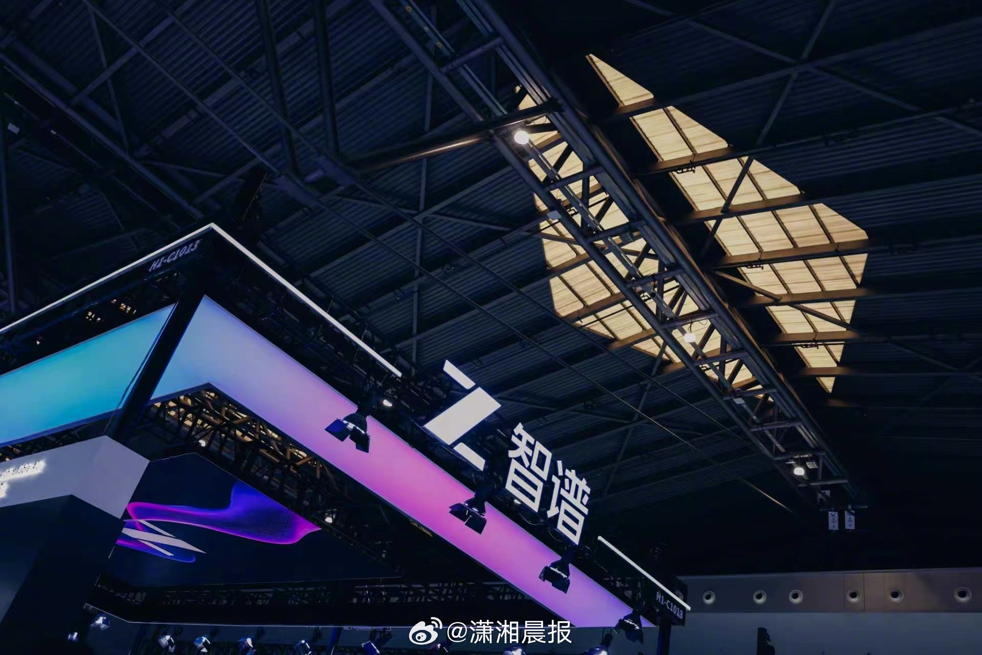 #全球大模型第一股登陆港股#见证历史的一刻！资金都在抢筹中国AI！2026年1月