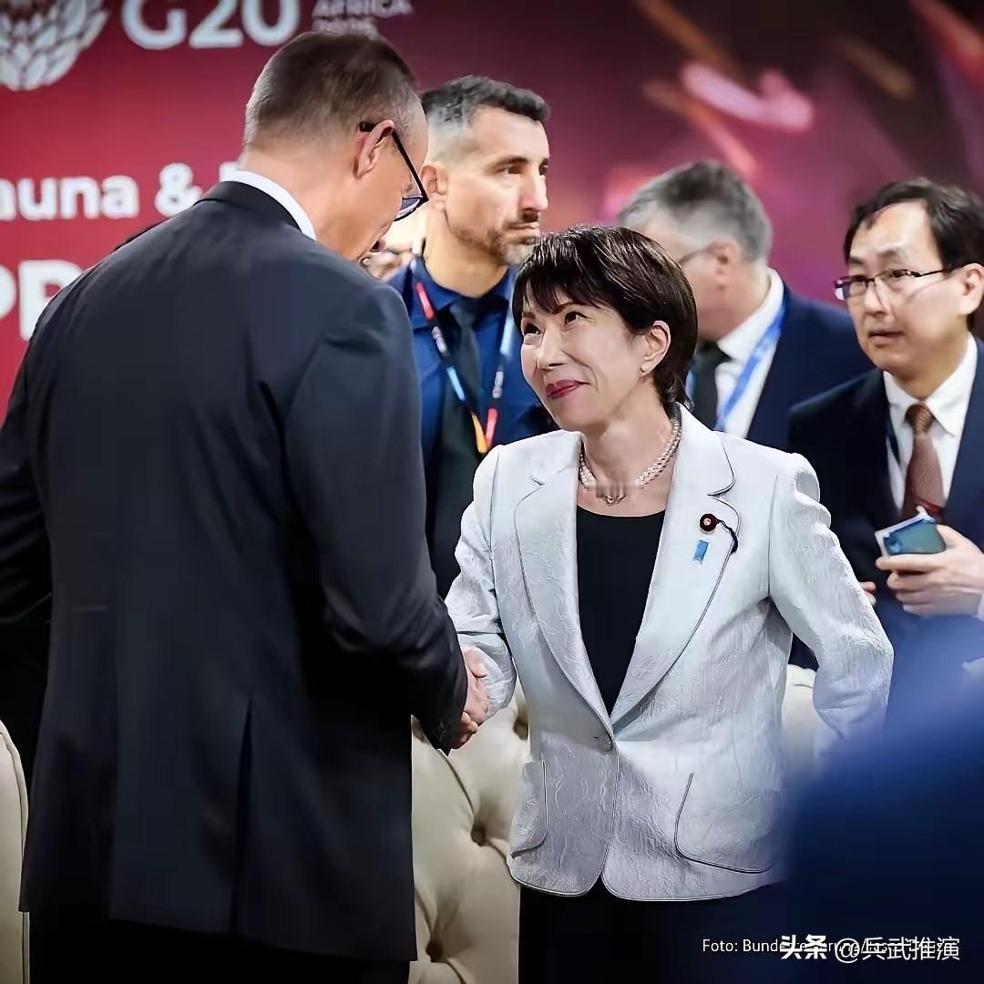 德国总理默茨今天发文说：“恭喜高市赢得这次选举，亲爱的高市早苗。日本是德国的重要