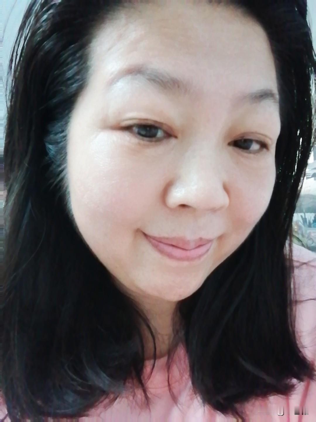 离婚十一年的现在。

前夫在离婚后第二年听说就结婚生了个儿子，算算今年孩子应该十