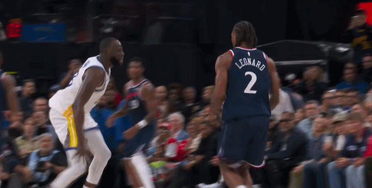 36岁追梦把赛季最好的防守，留给了伦纳德。 