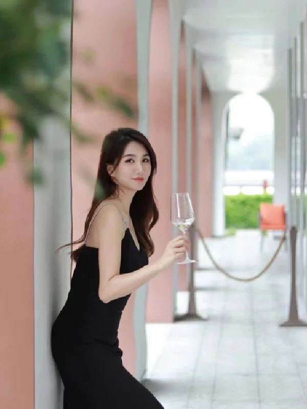 生活需要放松 享受微醺时刻🍷