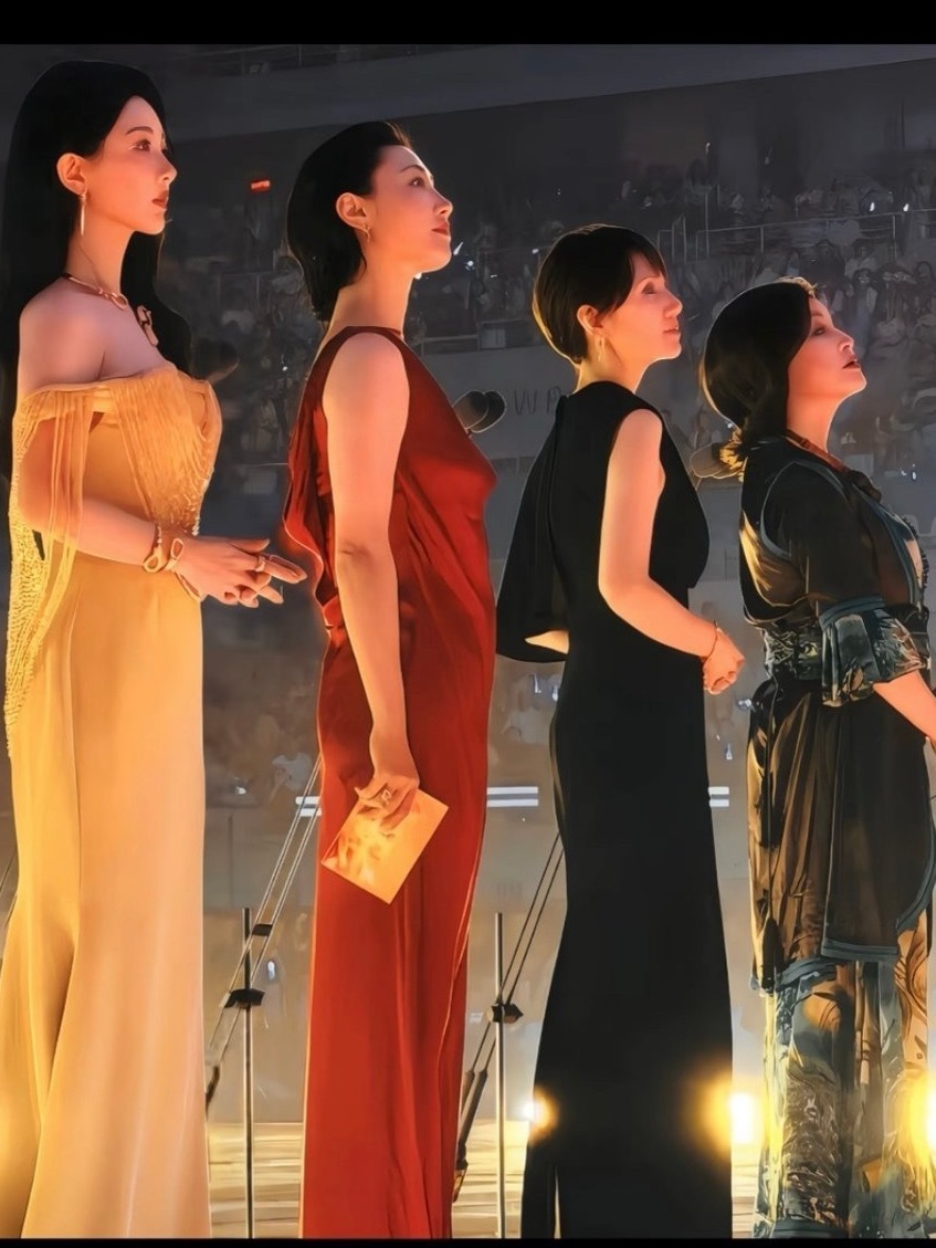 第38届百花奖闭幕刘晓庆、杨紫、白百何、袁泉同台 