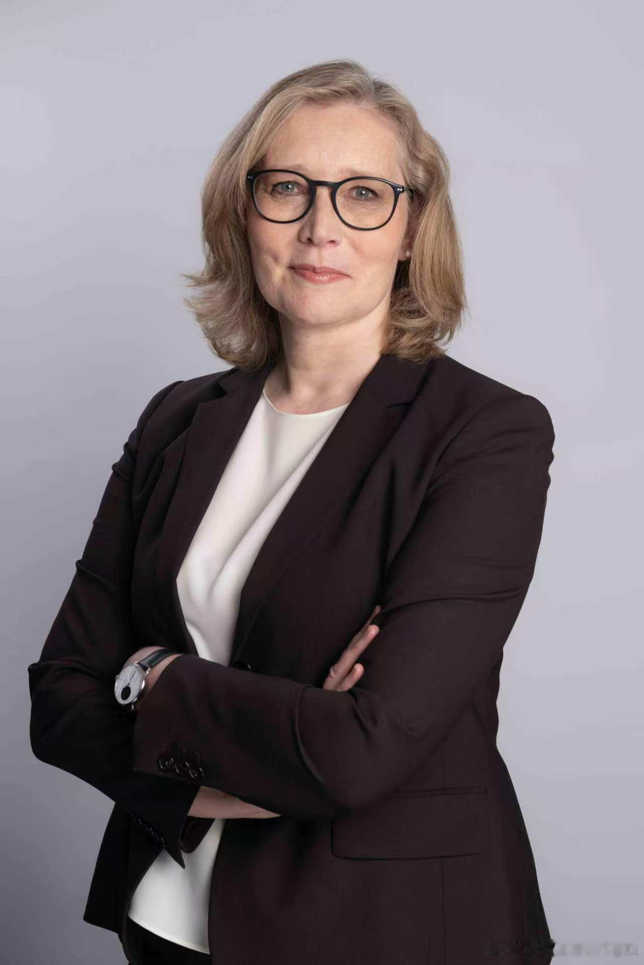 重磅消息！华晨宝马汽车有限公司董事会宣布重要人事任命，宝思齐女士（Birgit 