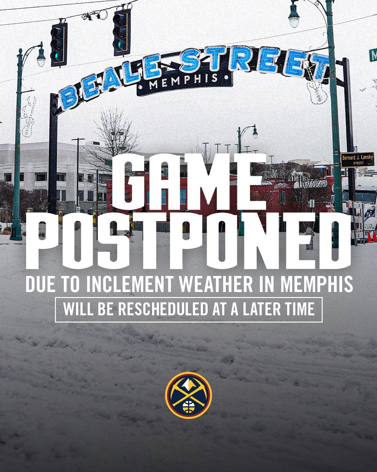 如果您正在看NFL，应该看到了丹佛高原目前是风雪交加。同样，达拉斯也是遇到了这样