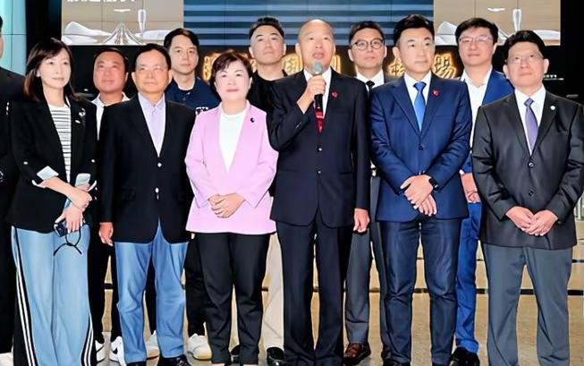 太尴尬了！韩国瑜率团窜美第一天就全程遇冷，美方零发声、零接待、无任何行政高官出面