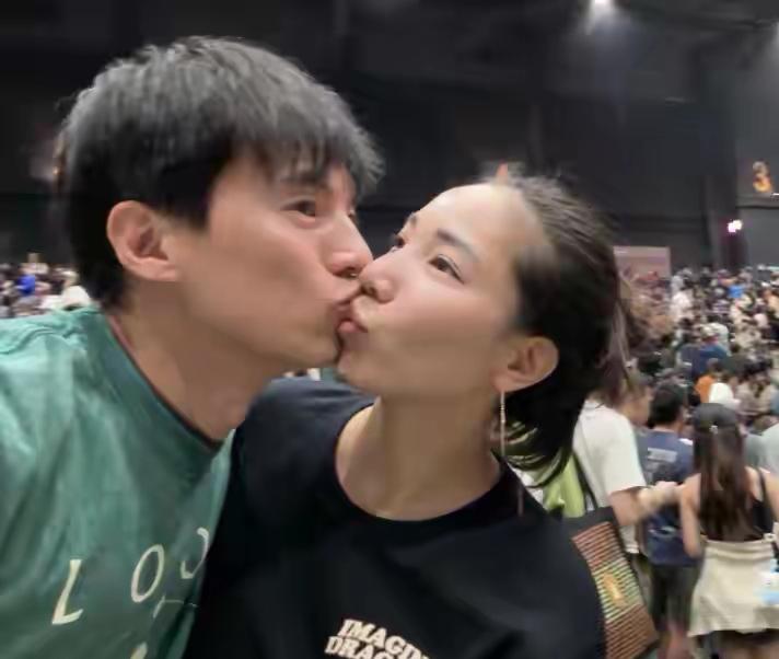 宋宁峰婚内出轨的瓜太毁三观了！他曾和张婉婷离婚上《再见爱人2》复合，还怀了二胎，