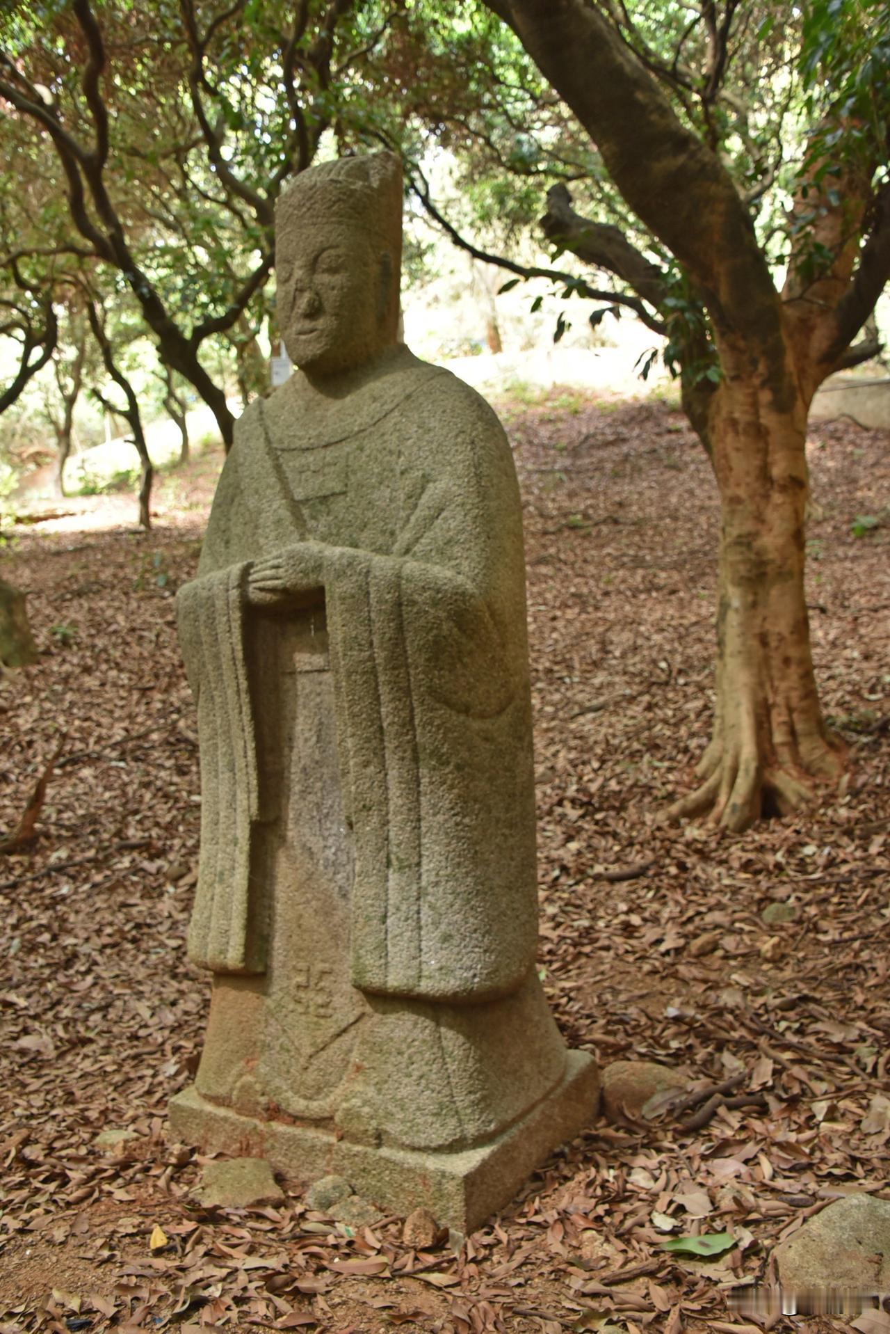 【与王阳明齐名，广东明代大儒古墓犹存】
湛若水（1466—1560），广州增城甘