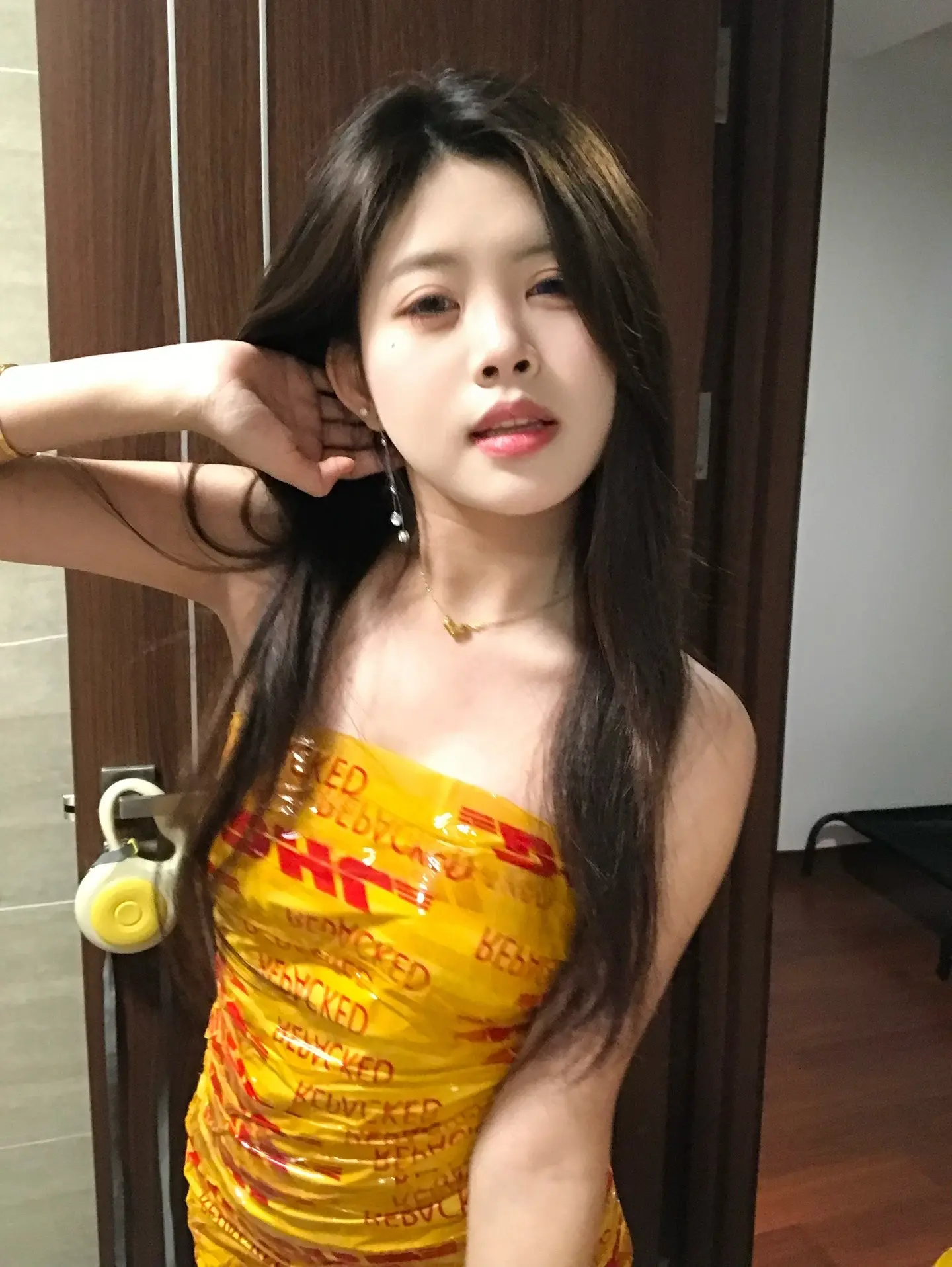 直到自己坚定的东西被放弃 才发现没什么是永远的.