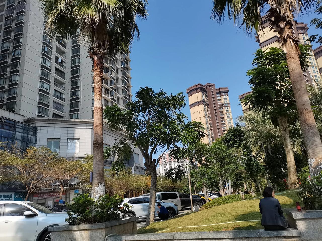 海口的天空，湛蓝……