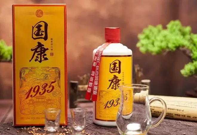 这离谱了！前几天我逛澳大利亚超市发现茅台的价格竟然只有国内的一半，我激动的直接买