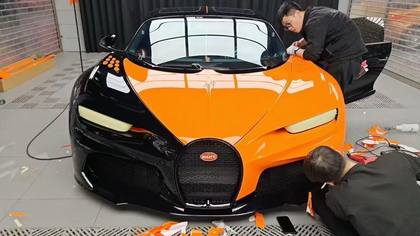 布加迪SS 新年新衣服