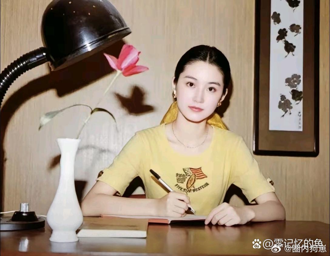 年少时期的林青霞，风华绝代无人能及 